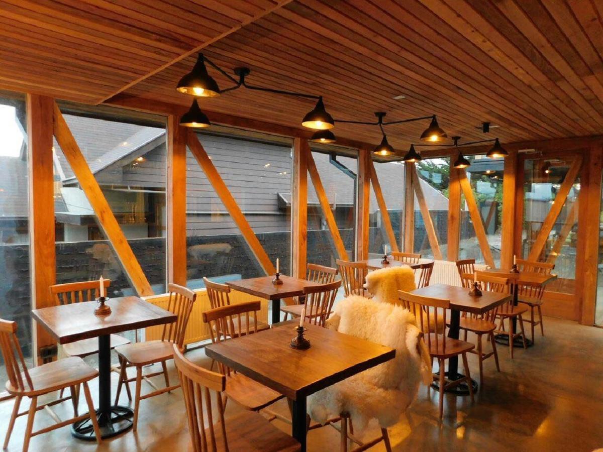 Hostal Boutique Factoria Patagonia ปวยร์โตนาตาเลส ภายนอก รูปภาพ