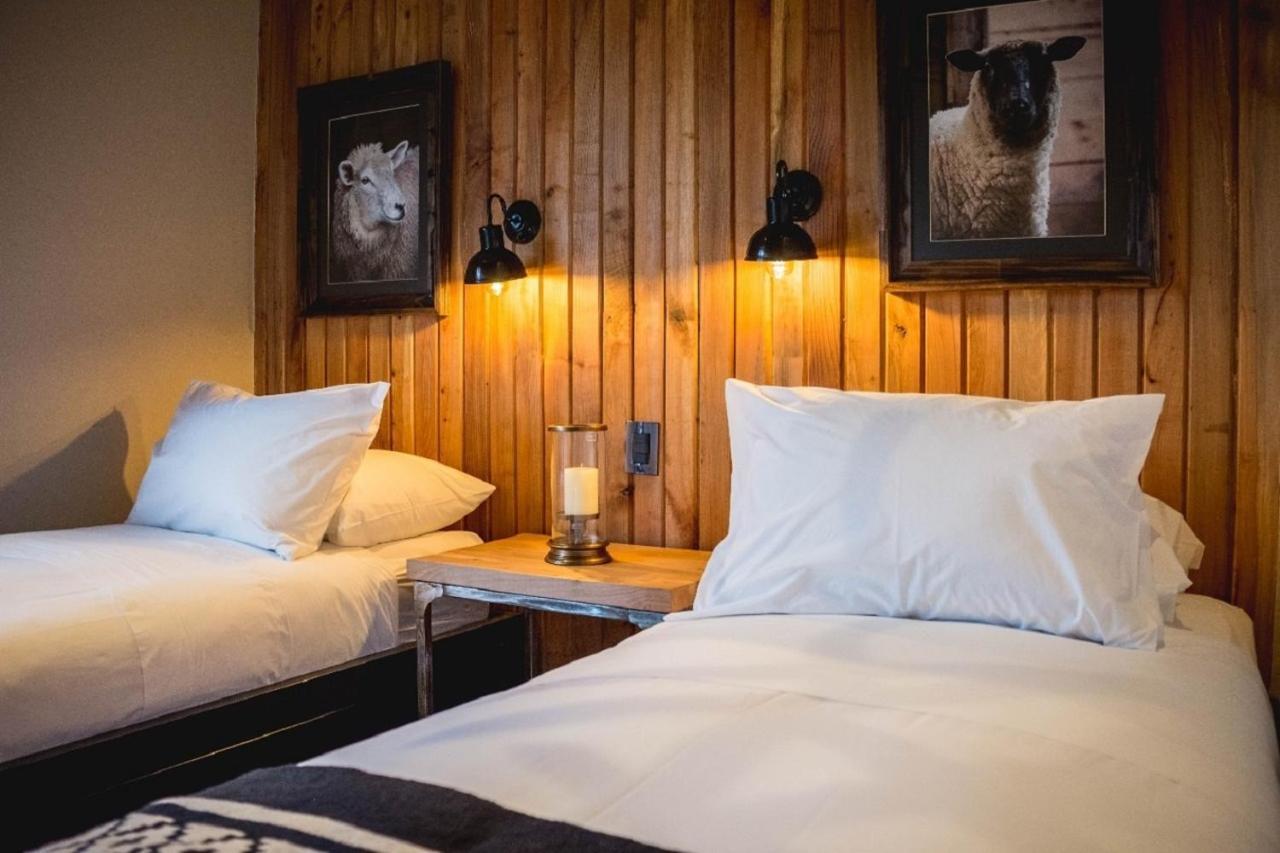 Hostal Boutique Factoria Patagonia ปวยร์โตนาตาเลส ภายนอก รูปภาพ