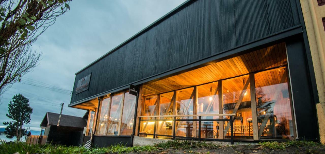 Hostal Boutique Factoria Patagonia ปวยร์โตนาตาเลส ภายนอก รูปภาพ